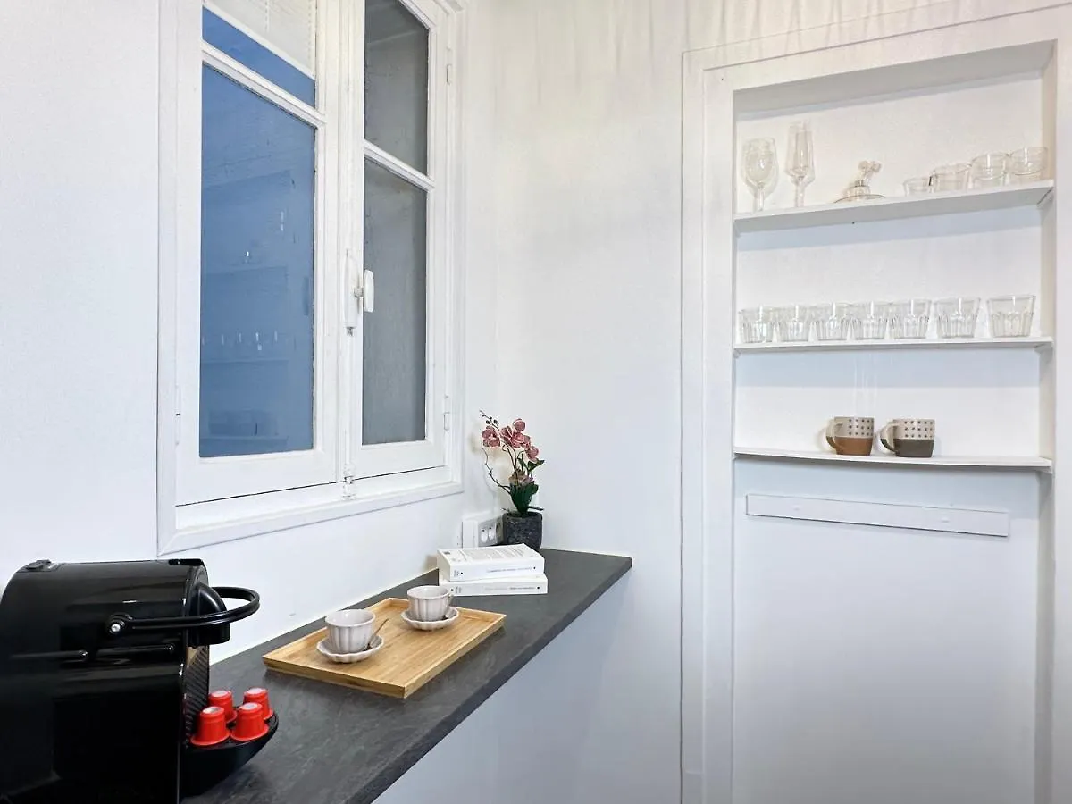 Arc De Triomphe Cosy Retreat Lägenhet Paris Frankrike