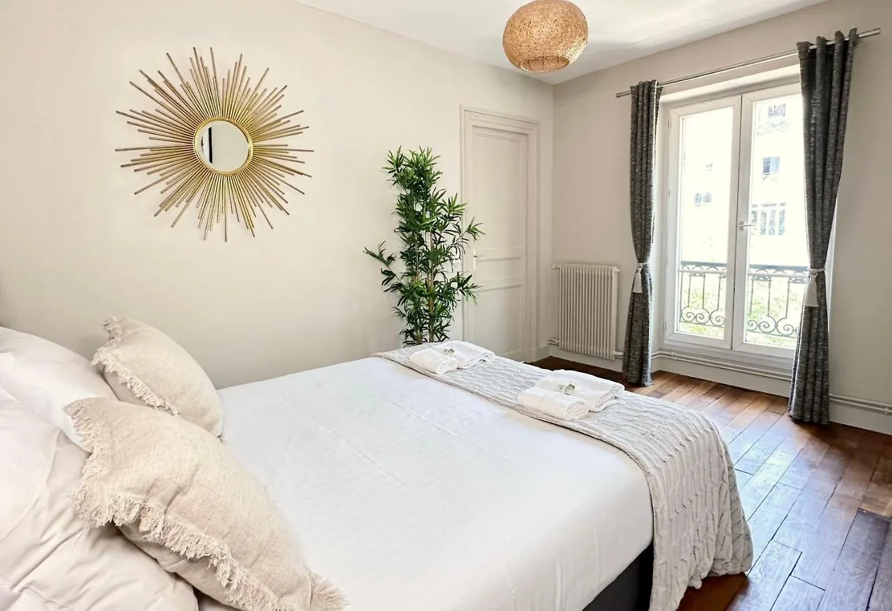 Arc De Triomphe Cosy Retreat Apartment Paris 0*,  France